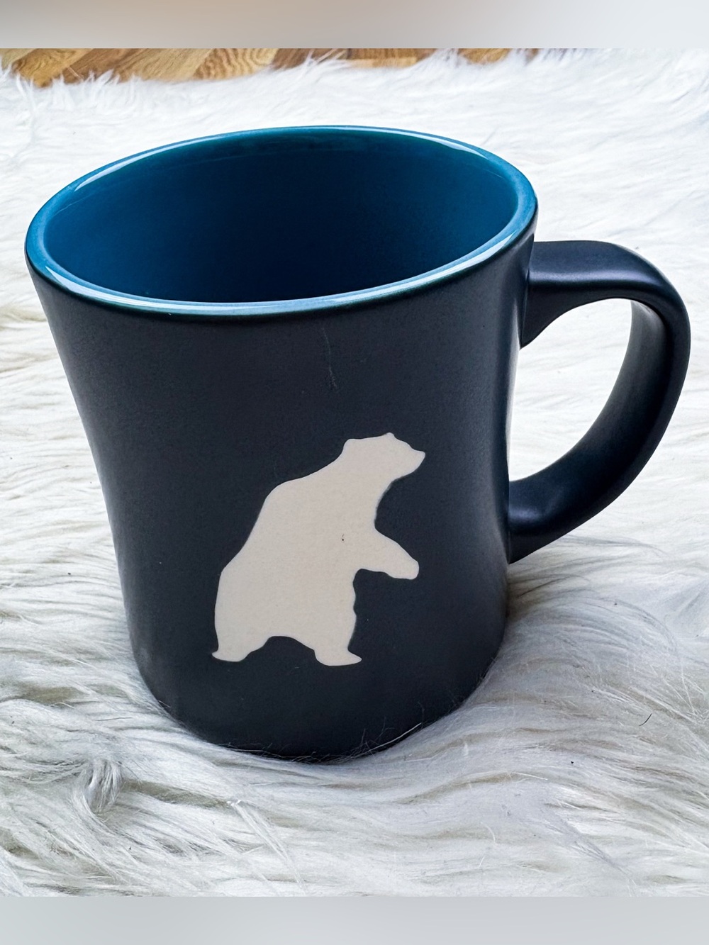 Starbucks 2012 Yukon Blend Polar Bear Mug Matte Black Blue Ceramic 16oz